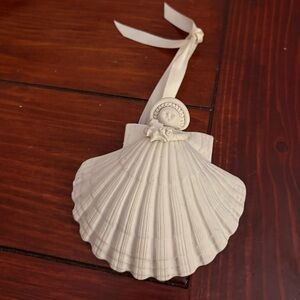 Angel Shell Cream  Ornament - Vintage